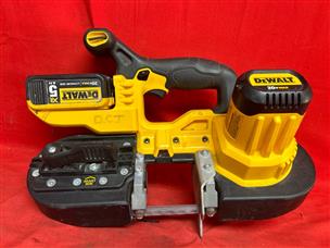 DeWalt DCS371 20V MAX Cordless Band Saw W 2017 5AH Battery Good